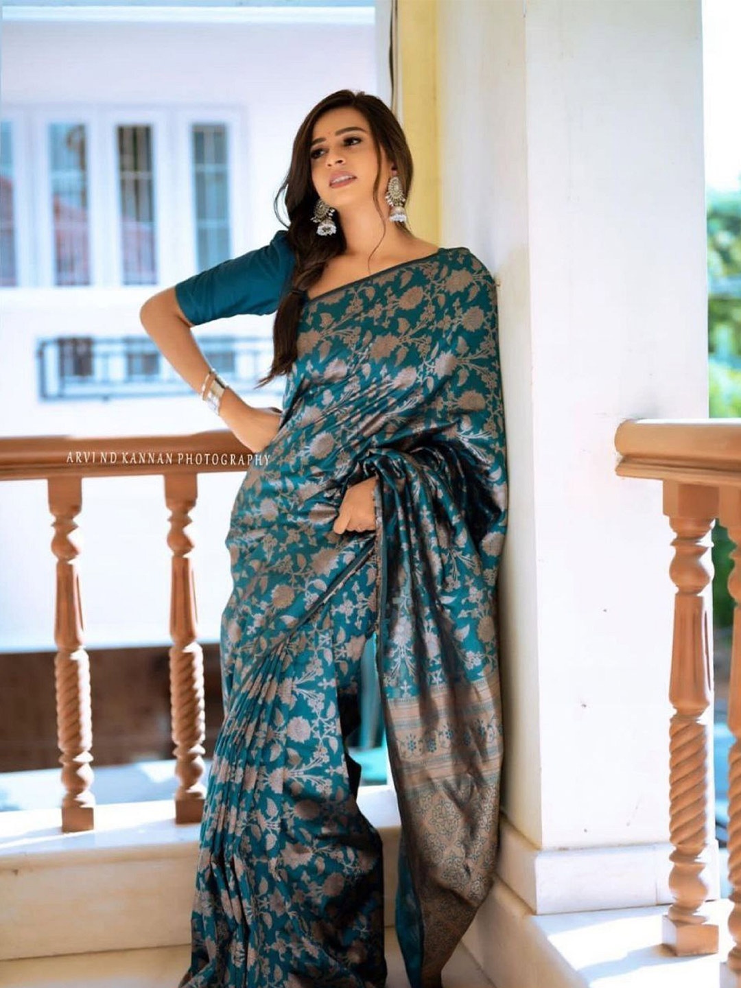 

Fashion Booms Ethnic Motifs Woven Design Zari Pure Silk Banarasi Saree, Blue