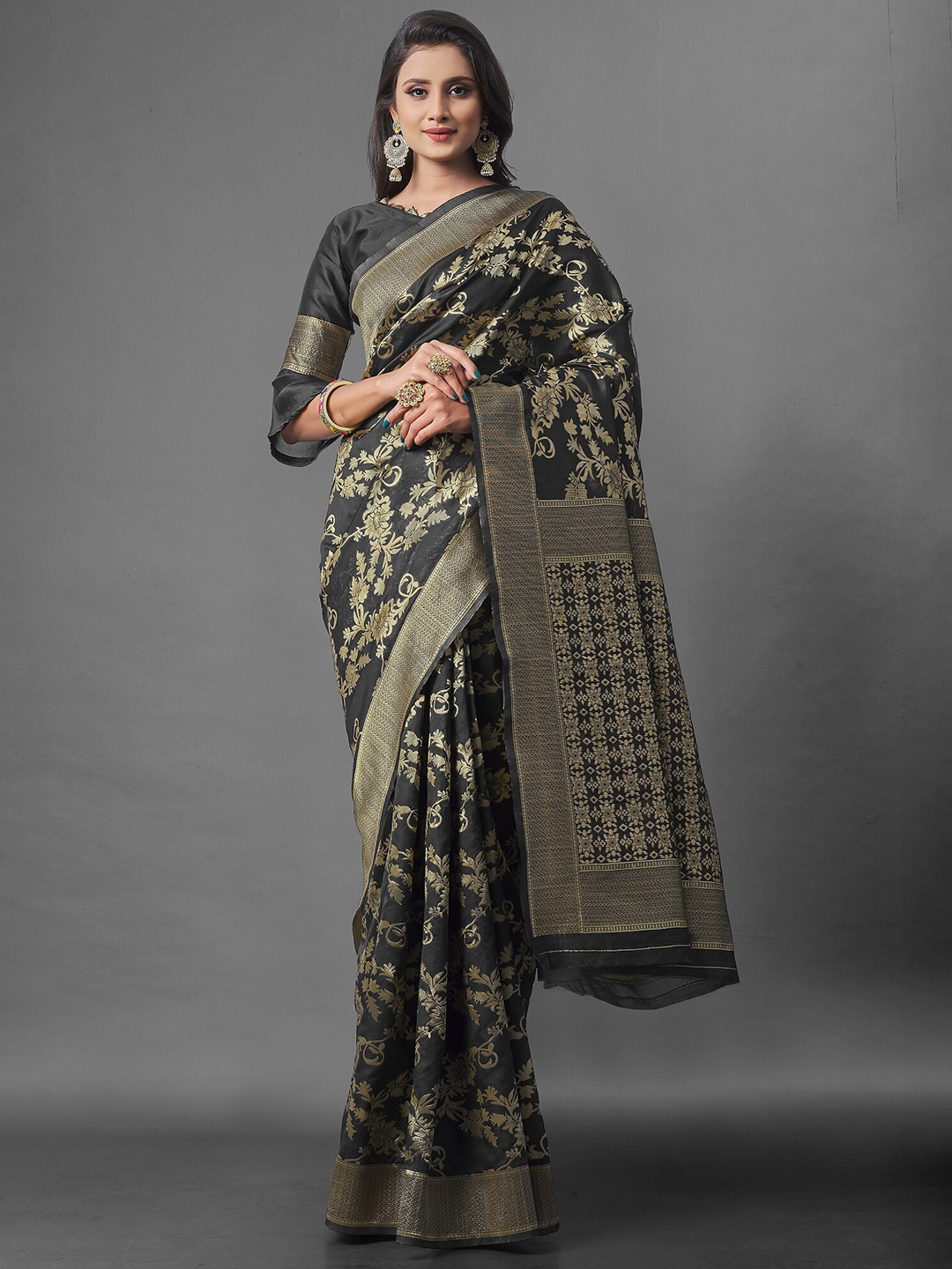 

Fashion Booms Floral Woven Design Zari Pure Silk Banarasi Saree, Black