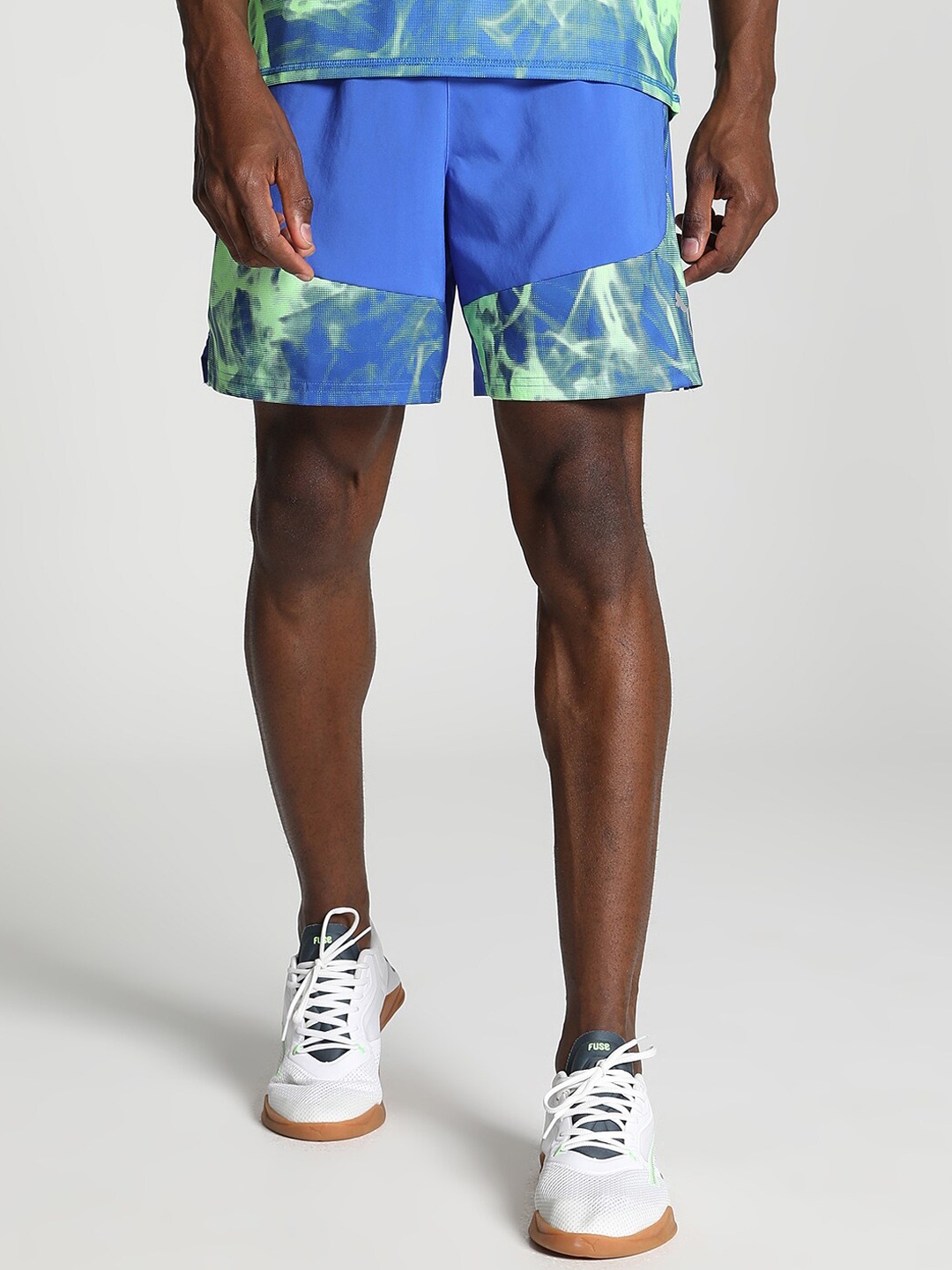 

Puma Men Run Fav AOP Session 7 Printed Shorts, Blue