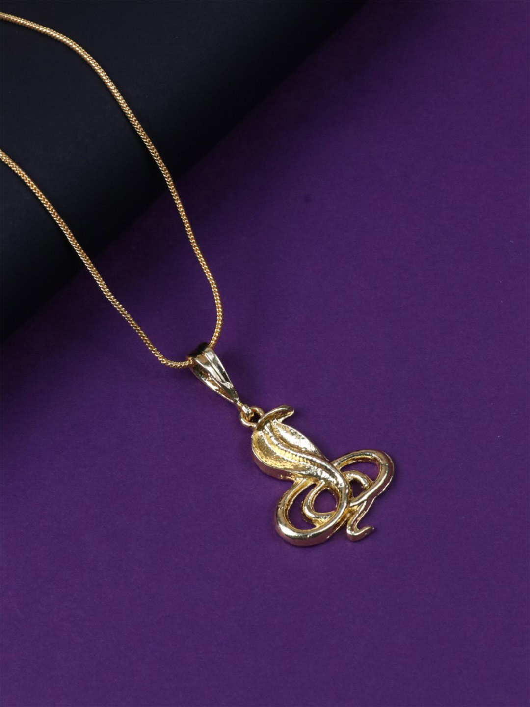 

LAFORWORD Men Brass Gold-Plated Chain