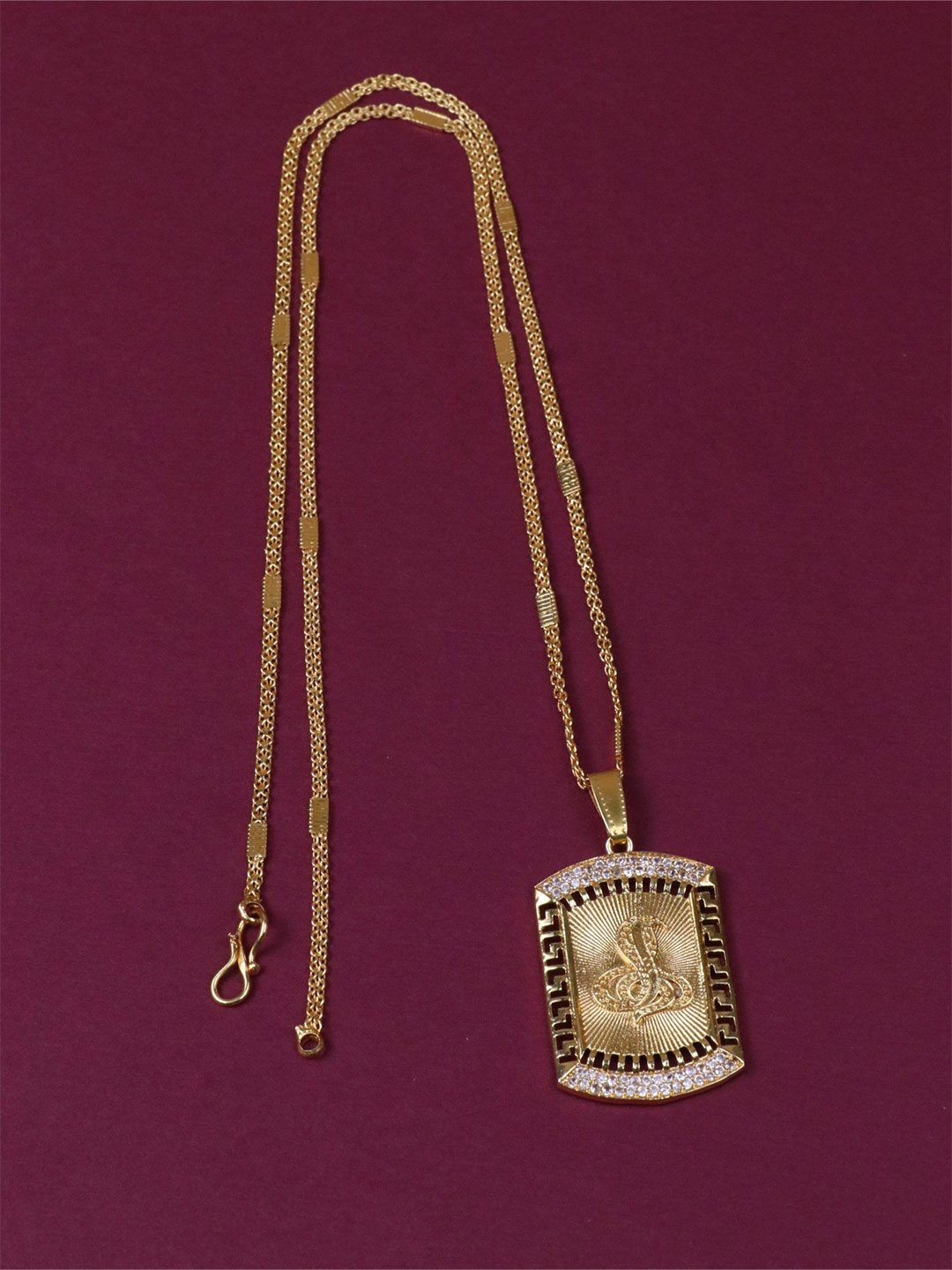 

LAFORWORD Men Brass Gold-Plated Chain