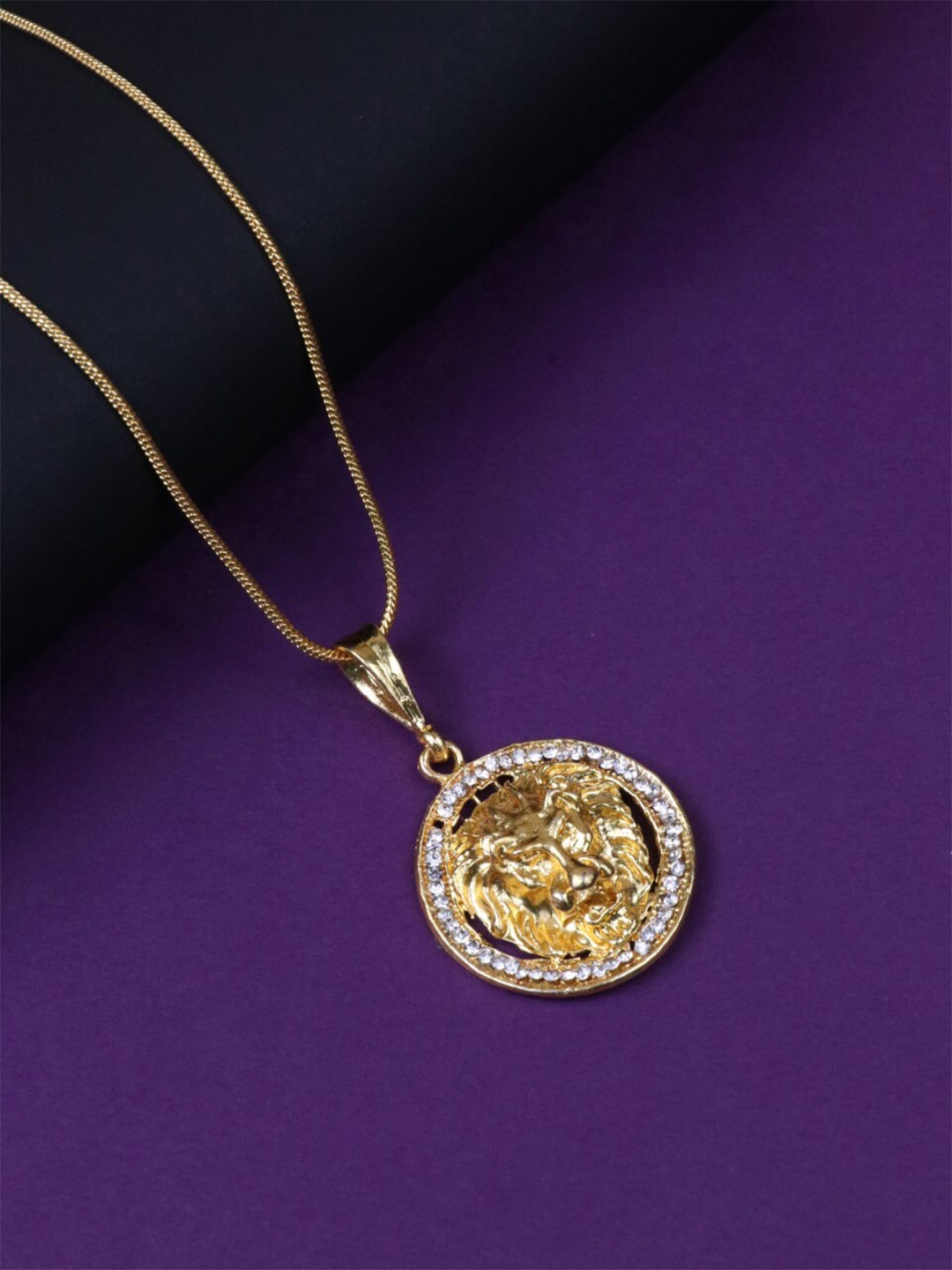 

LAFORWORD Men Gold-Plated Chain With Pendant