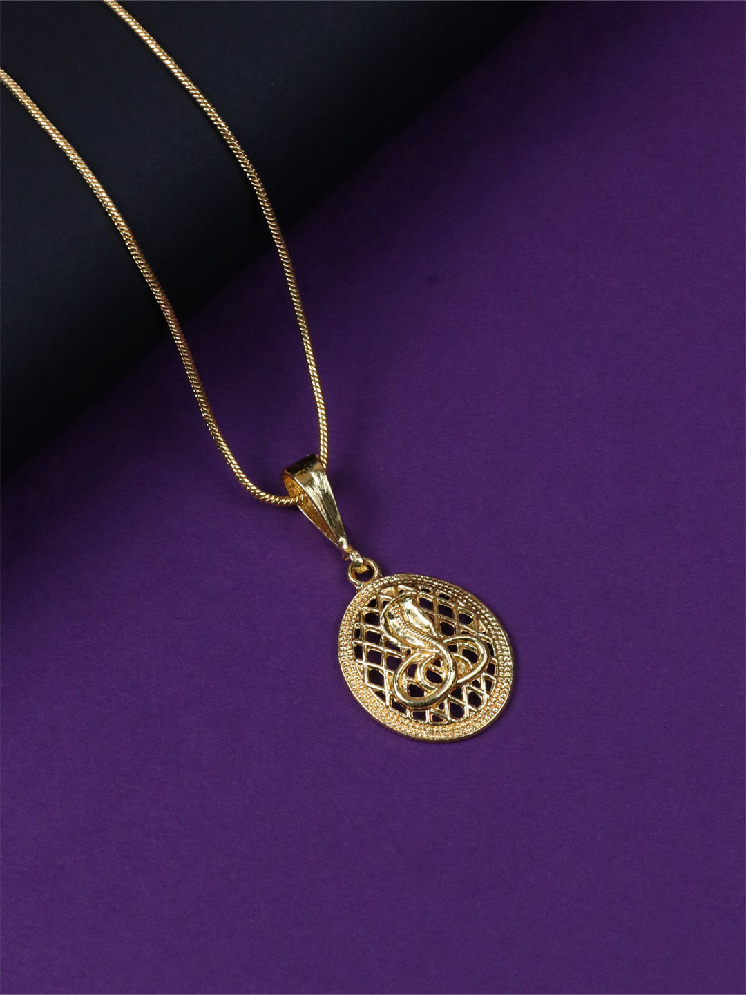 

LAFORWORD Men Brass Gold-Plated Chain
