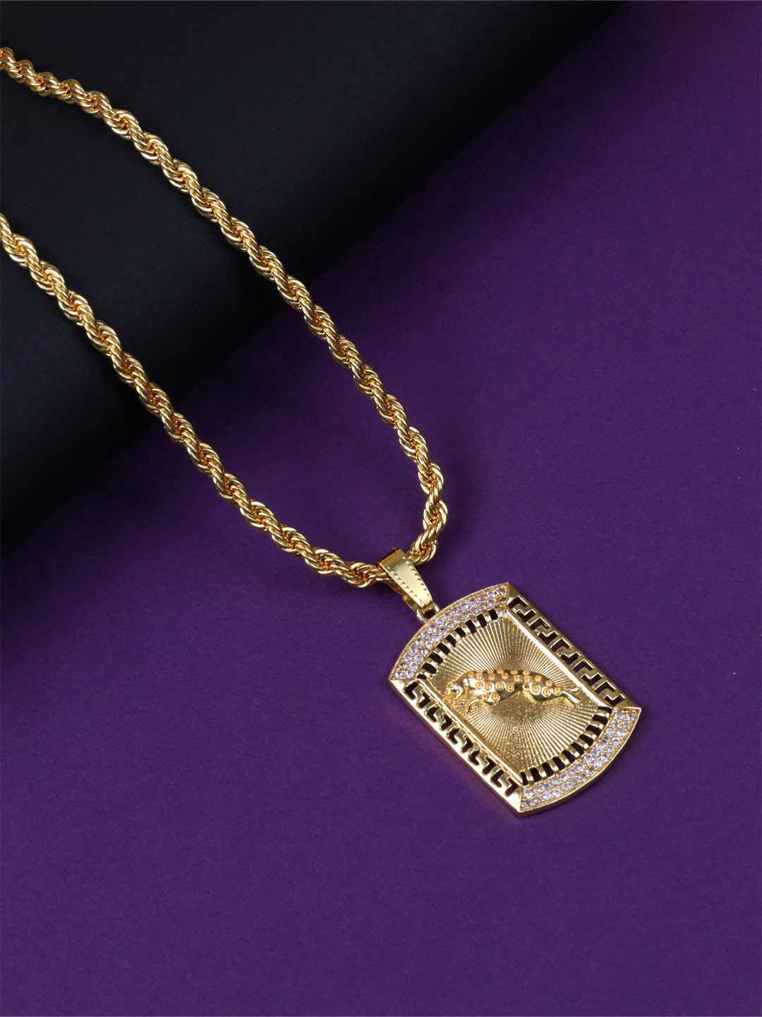 

LAFORWORD Men Brass Gold-Plated Chain