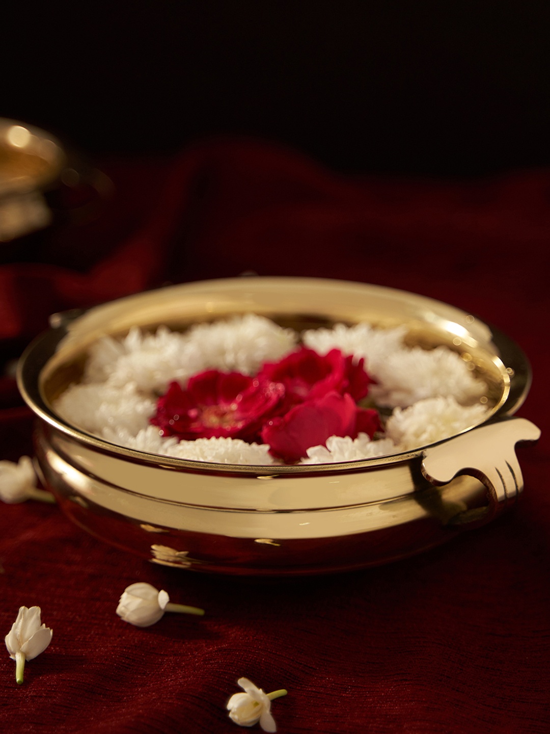 

DecorTwist Gold Toned Nitya Brass Urli Decorative Bowl