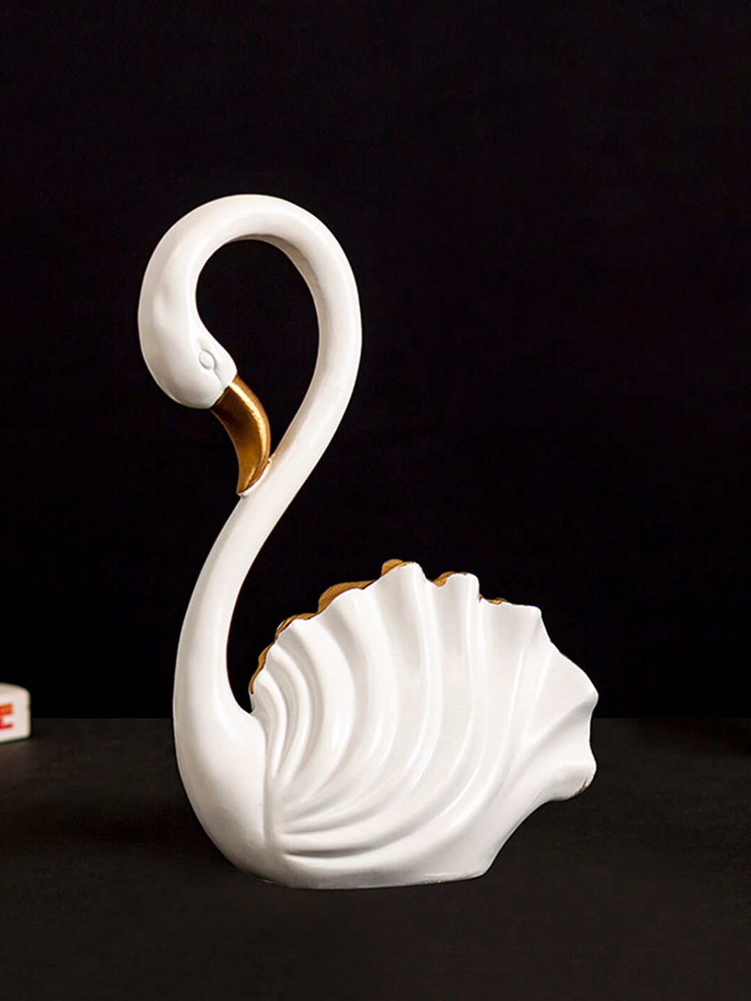 

DecorTwist White Textured Swan Figurine Showpiece