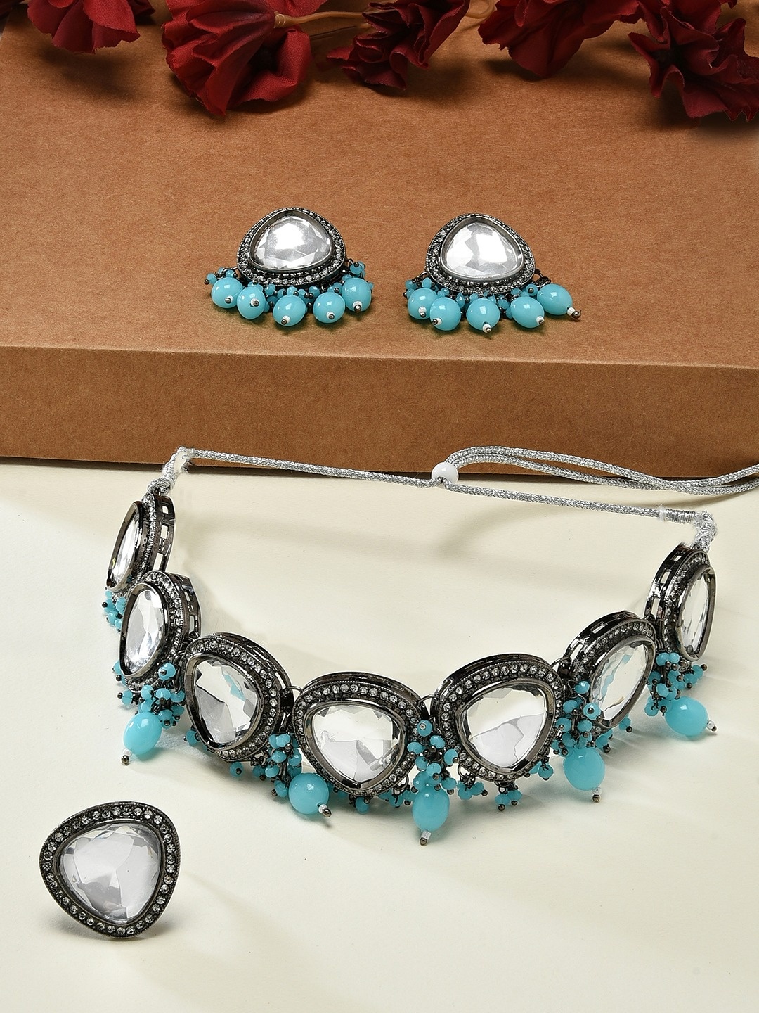 

Zaveri Pearls Silver-Plated Kundan Choker Necklace With Earrings & Ring, Turquoise blue