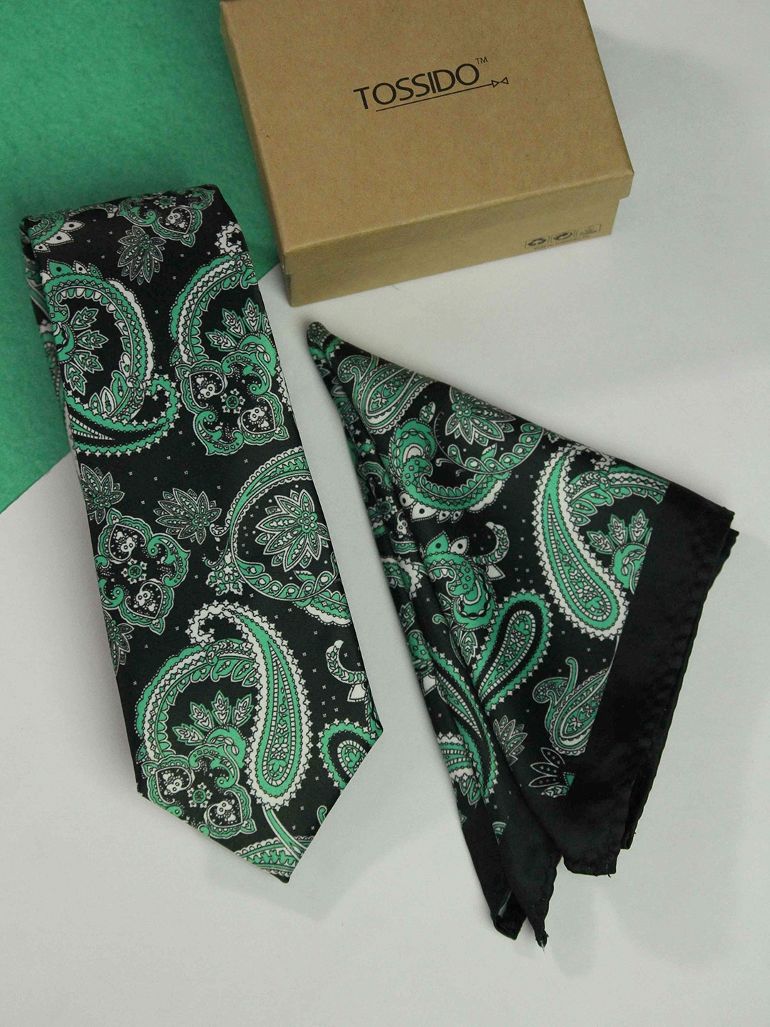

Tossido Men Set Of 2 Paisley Printed Accessory Gift Set, Black