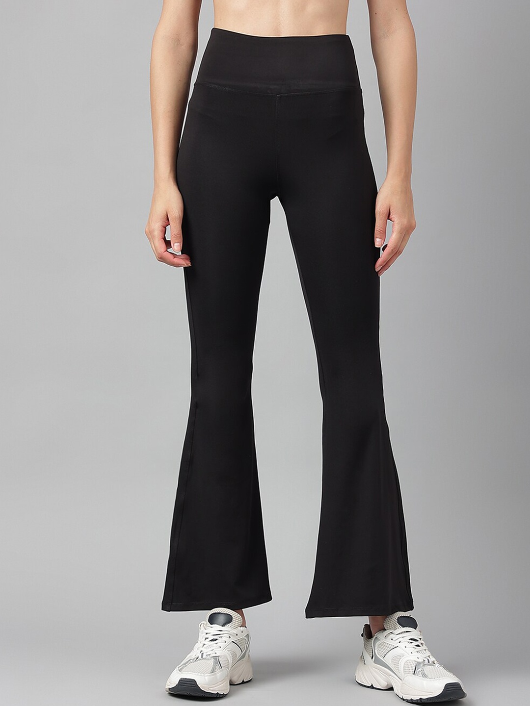 

Oh So Fly Women Mid Rise Bootcut Trousers, Black