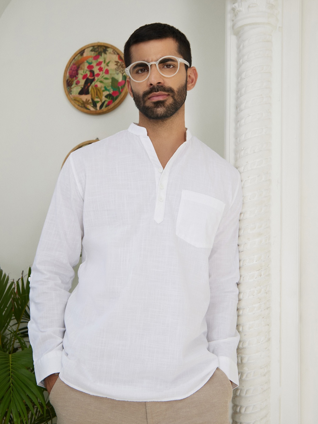 

KINGDOM OF WHITE Mandarin Collar Pure Cotton Short Kurta