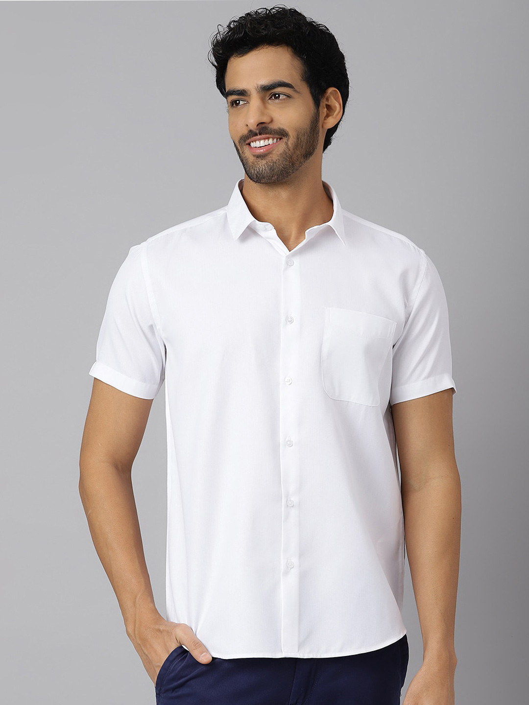 

KINGDOM OF WHITE Short Sleeves Spread Collar Casual Cotton Shirt