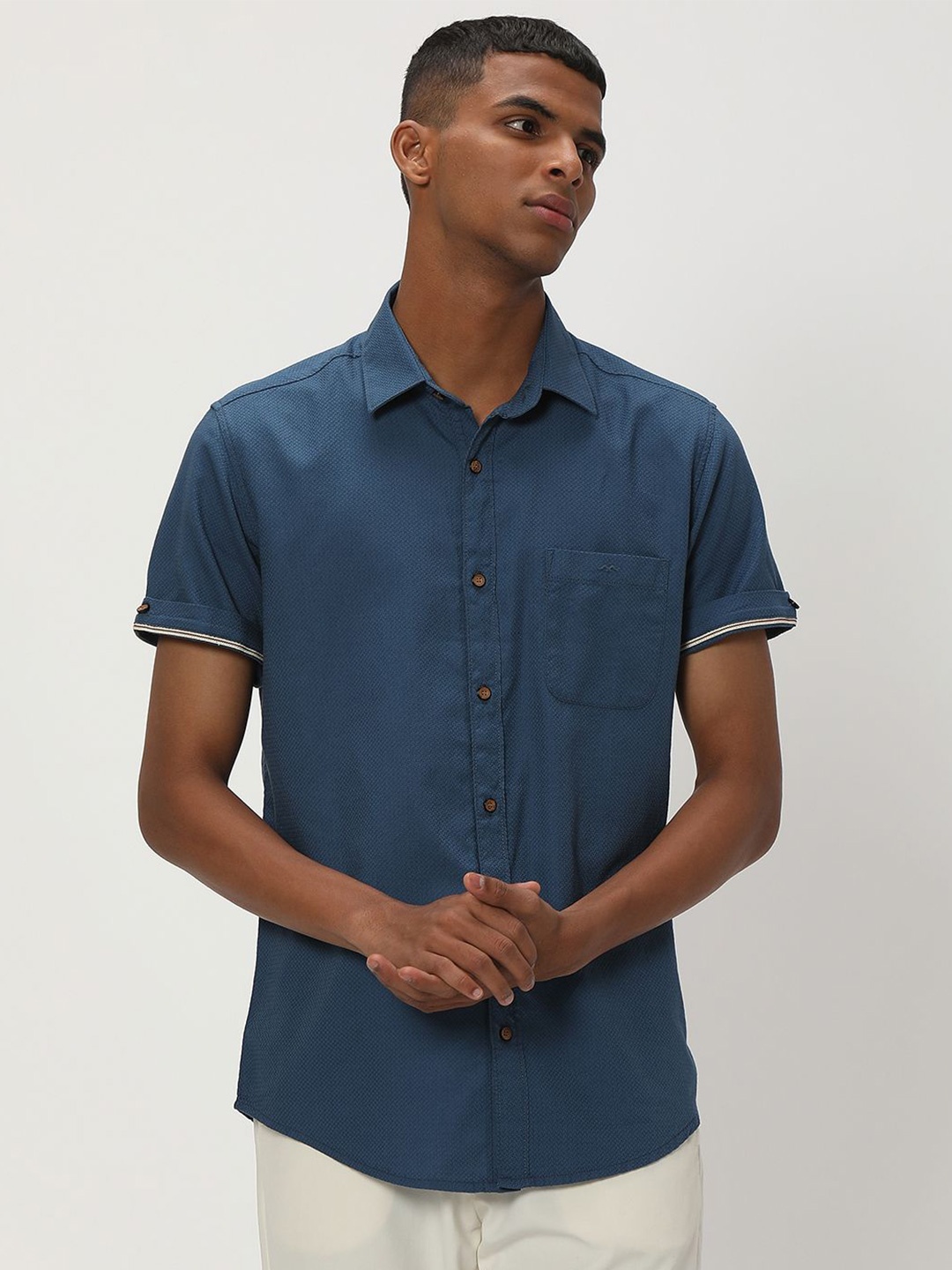 

Mufti Slim Fit Spread Collar Pure Cotton Casual Shirt, Blue