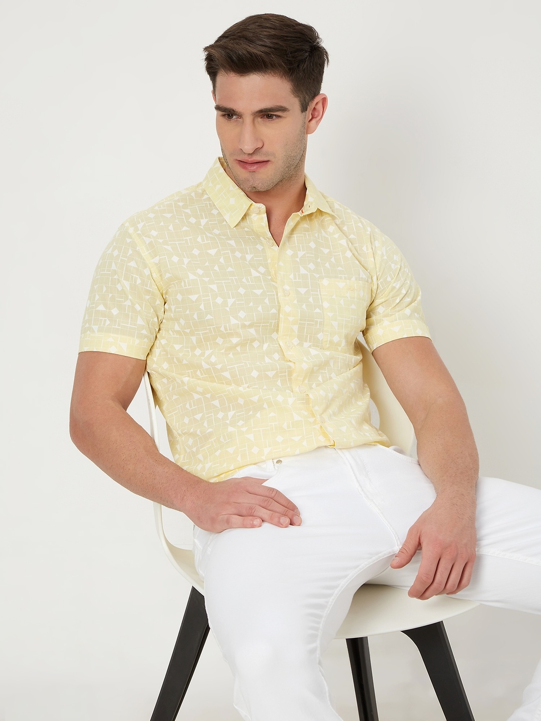 

Mufti Slim Fit Geometric Printed Casual Cotton Linen Shirt, Yellow