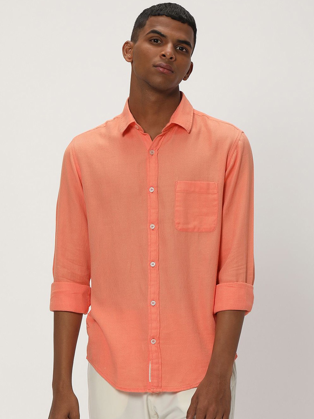 

Mufti Spread Collar Slim Fit Textured Casual Shirt, Orange