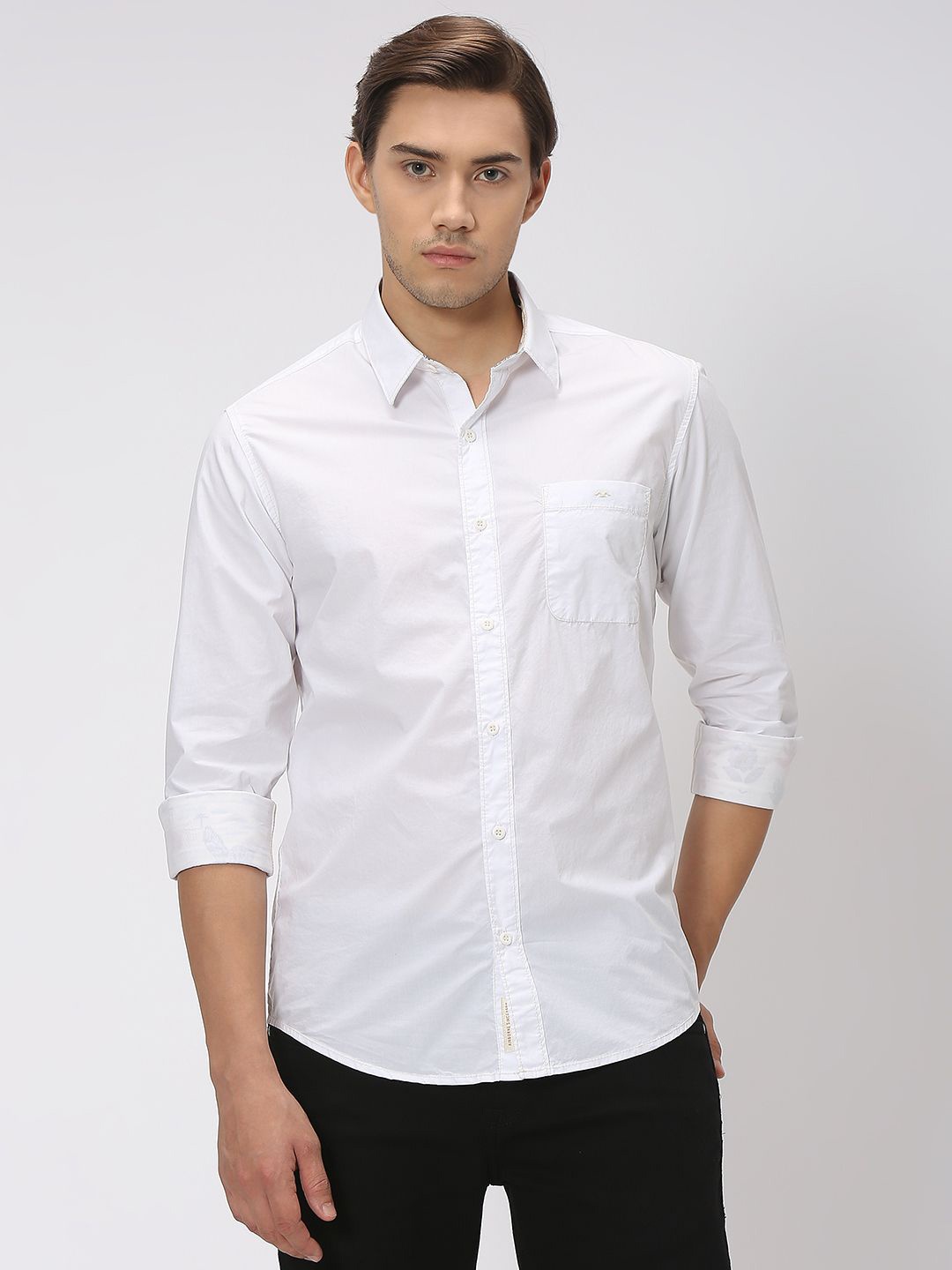 

Mufti Slim Fit Casual Cotton Linen Shirt, White