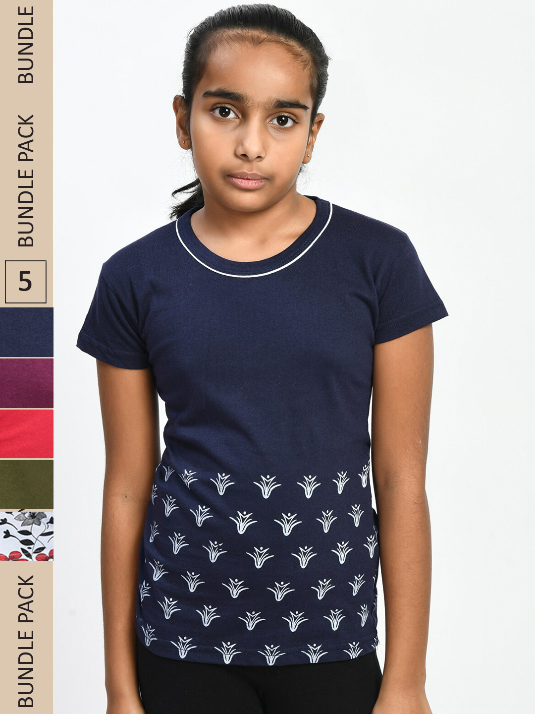 

IndiWeaves Girls Multicoloured 5 Printed Pockets T-shirt, Multi