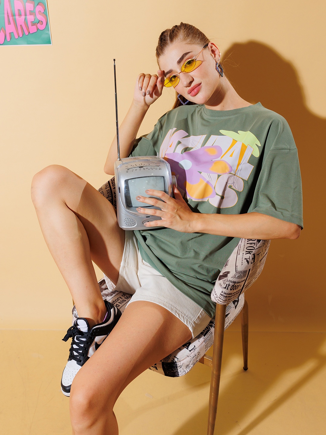 

Stylecast X Hersheinbox Graphic Printed Pure Cotton Oversized T-shirt, Green