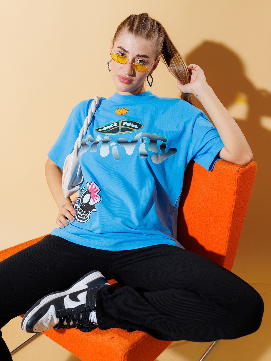 

Stylecast X Hersheinbox Graphic Printed Pure Cotton Oversized T-shirt, Blue