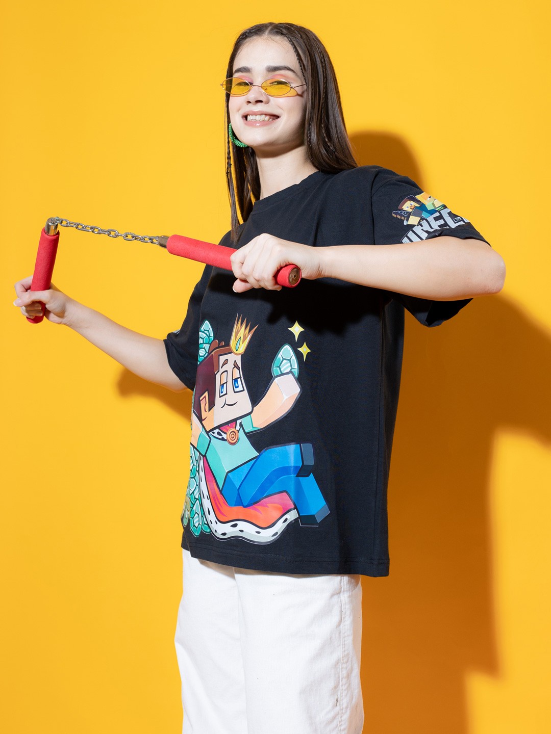 

Stylecast X Hersheinbox Graphic Printed Drop-Shoulder Sleeves Cotton T-shirt, Black