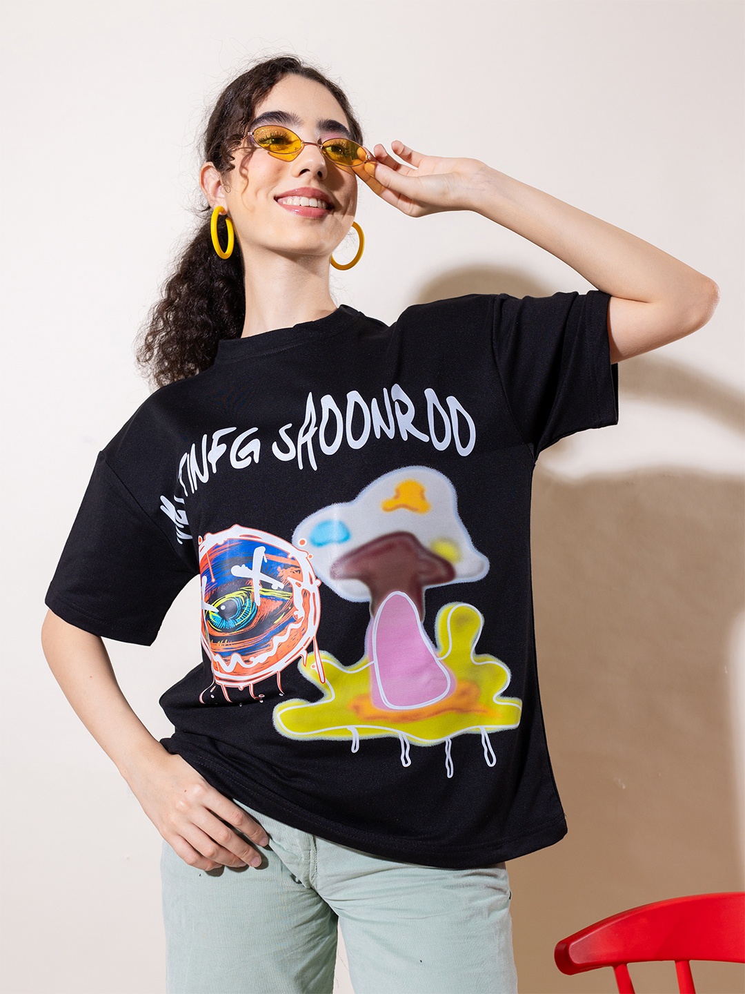 

Stylecast X Hersheinbox Graphic Printed Drop-Shoulder Sleeves Cotton T-shirt, Black