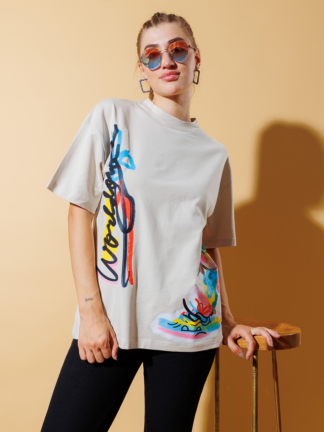 

Stylecast X Hersheinbox Graphic Printed Drop-Shoulder Sleeves Pure Cotton T-shirt, Beige
