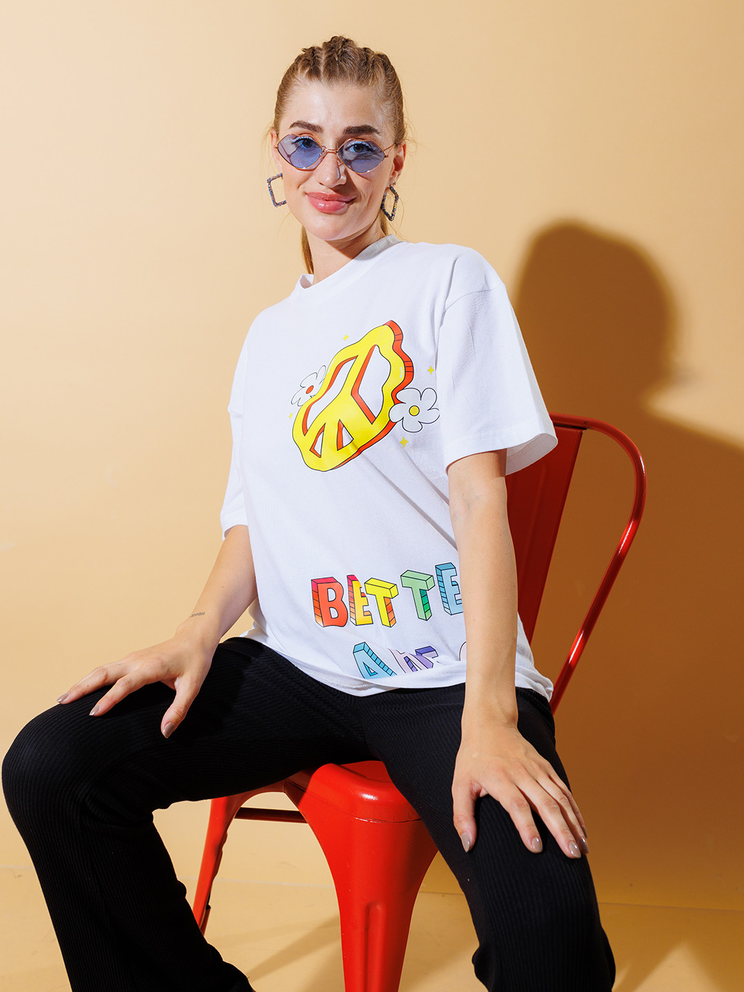 

Stylecast X Hersheinbox Printed Drop-Shoulder Sleeves Pure Cotton T-shirt, White