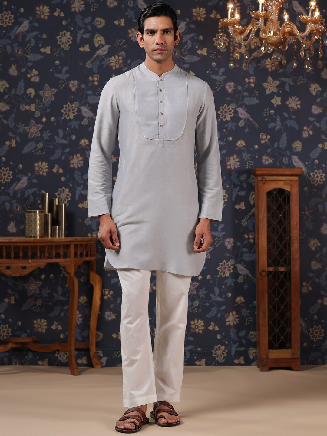 

House of Pataudi Curved Kurta With Pyjama, Grey