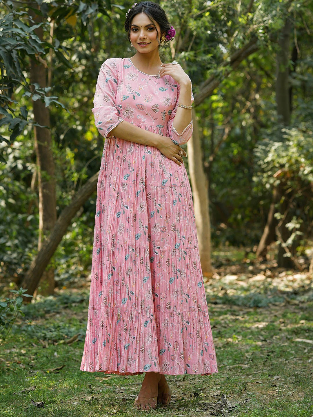 

SCAKHI Floral Printed Crushed Tiered Cotton A-Line Ethnic Dress, Pink