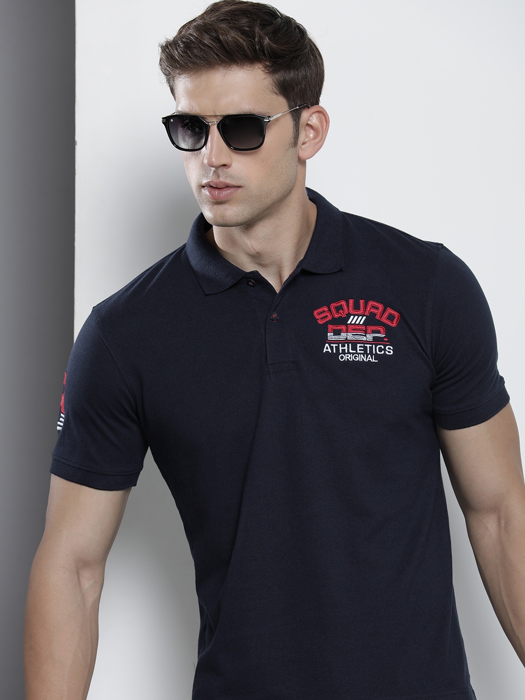 

The Indian Garage Co Men Polo Collar Applique T-shirt, Navy blue