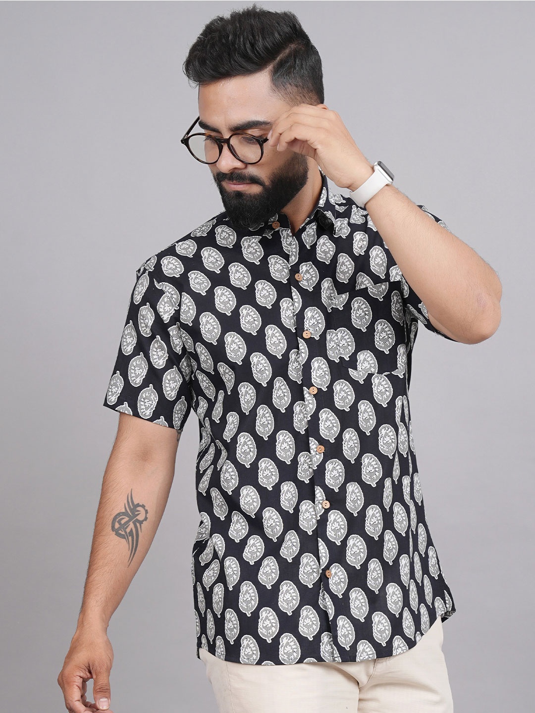 

LIVING ROOTS Comfort Ethnic Motif Printed Casual Pure Cotton Shirt, Black