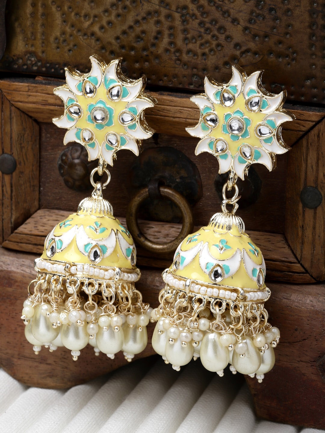 

Kennice Gold Plated Dome Shaped Kundan Studded & Beaded Jhumkas