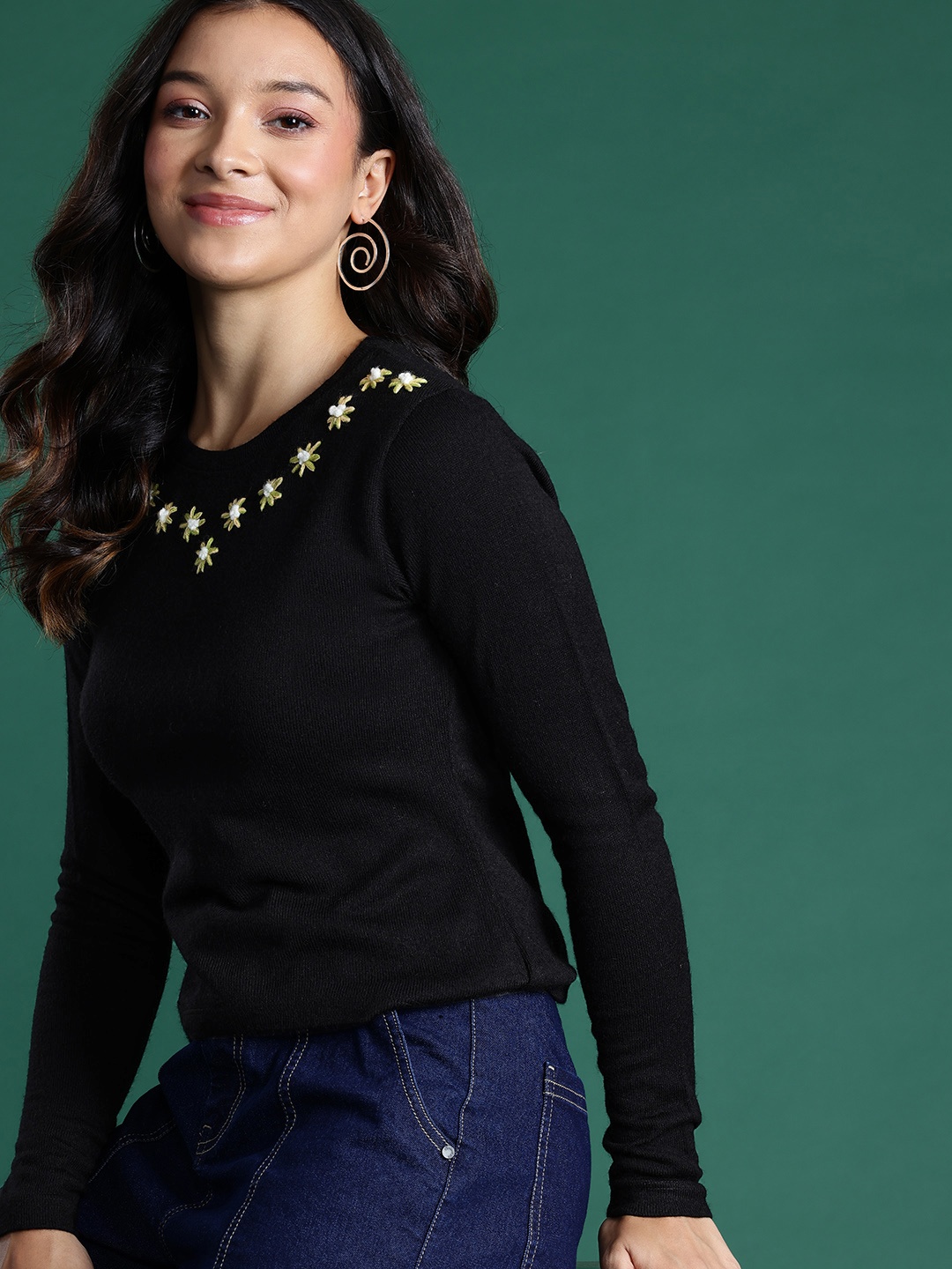 

DressBerry Floral Embroidered Pullover, Black