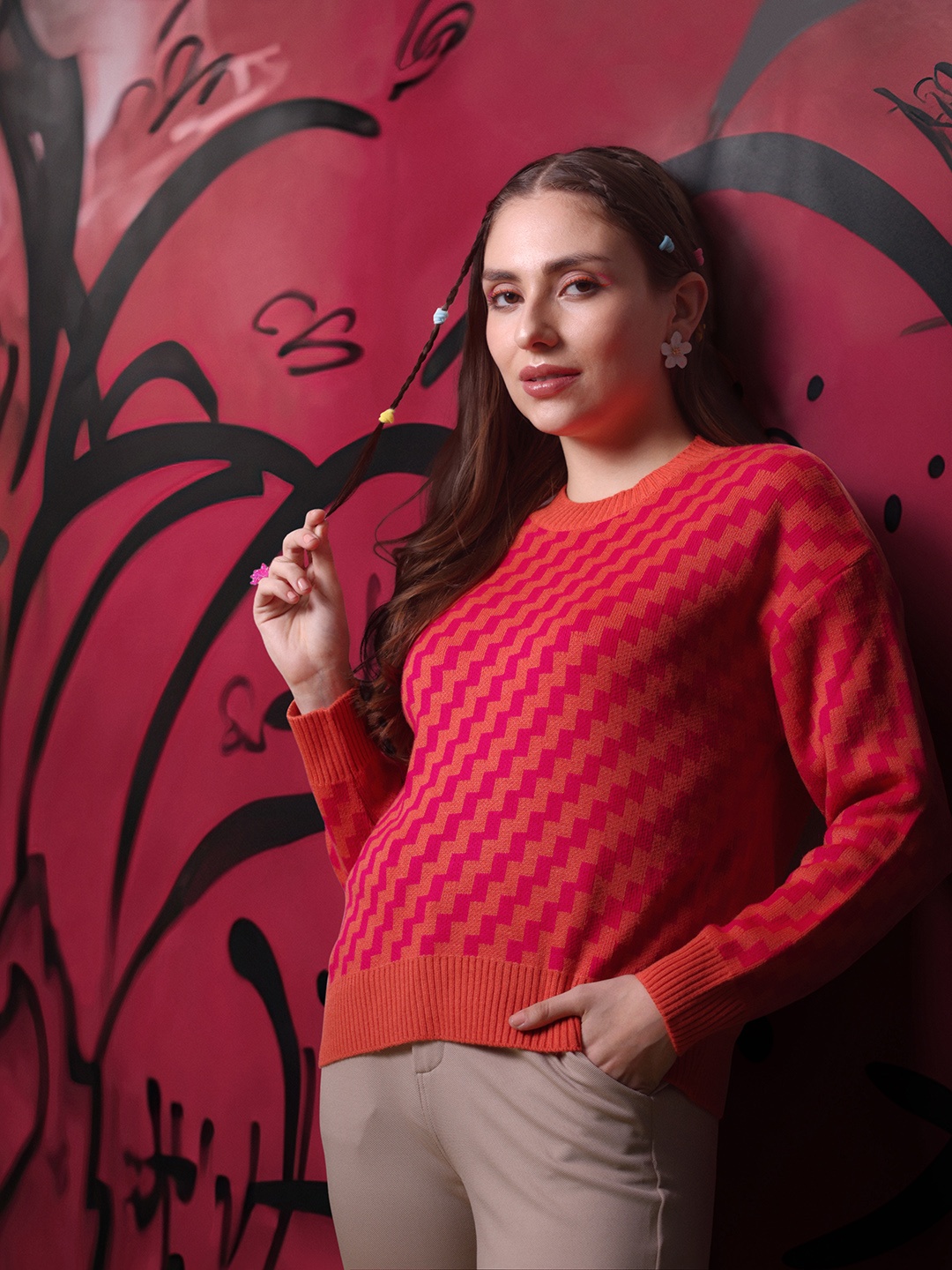 

DressBerry Chevron Acrylic Pullover, Orange
