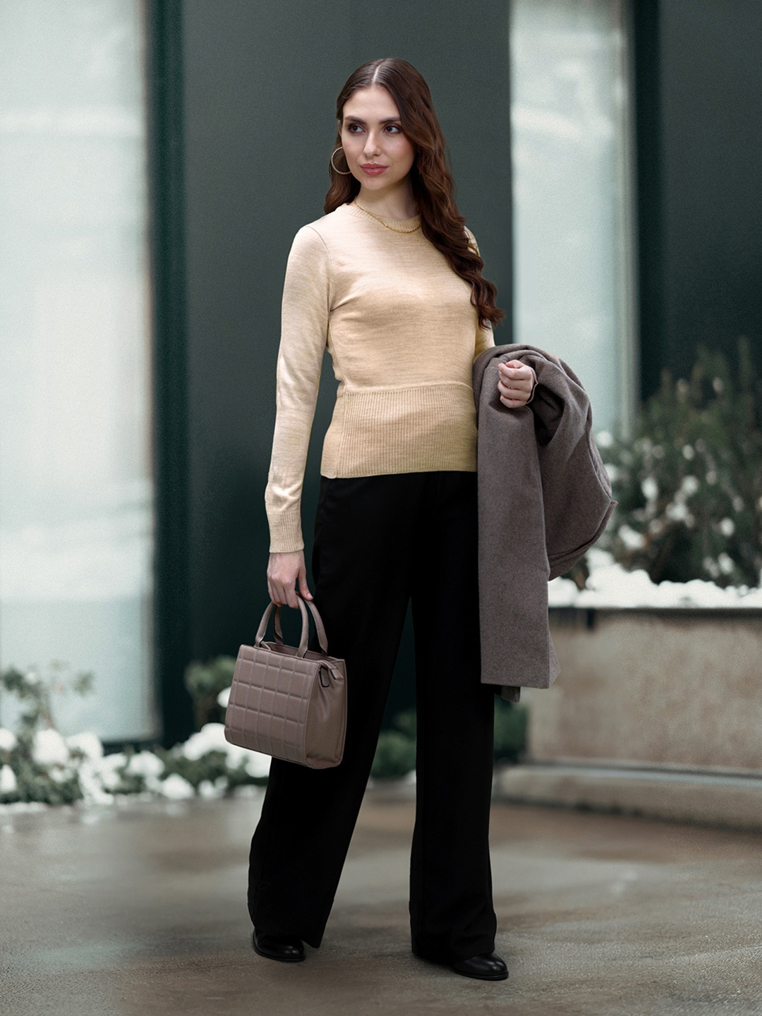 

DressBerry Pure Acrylic Solid Pullover, Beige