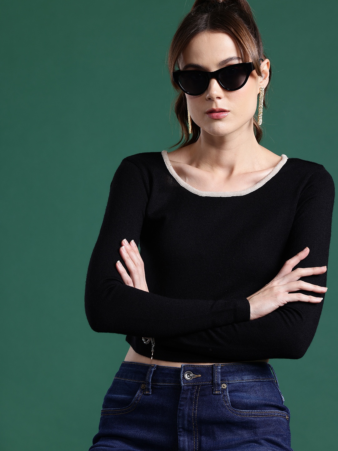 

DressBerry Cropped Acrylic Pullover, Black