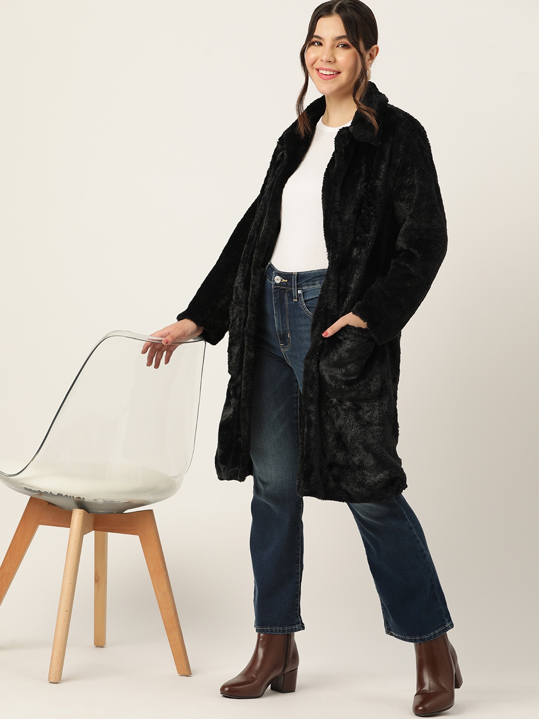 

DressBerry Regular Fit Single-Breasted Faux Fur Detail Knee Length Overcoat, Black