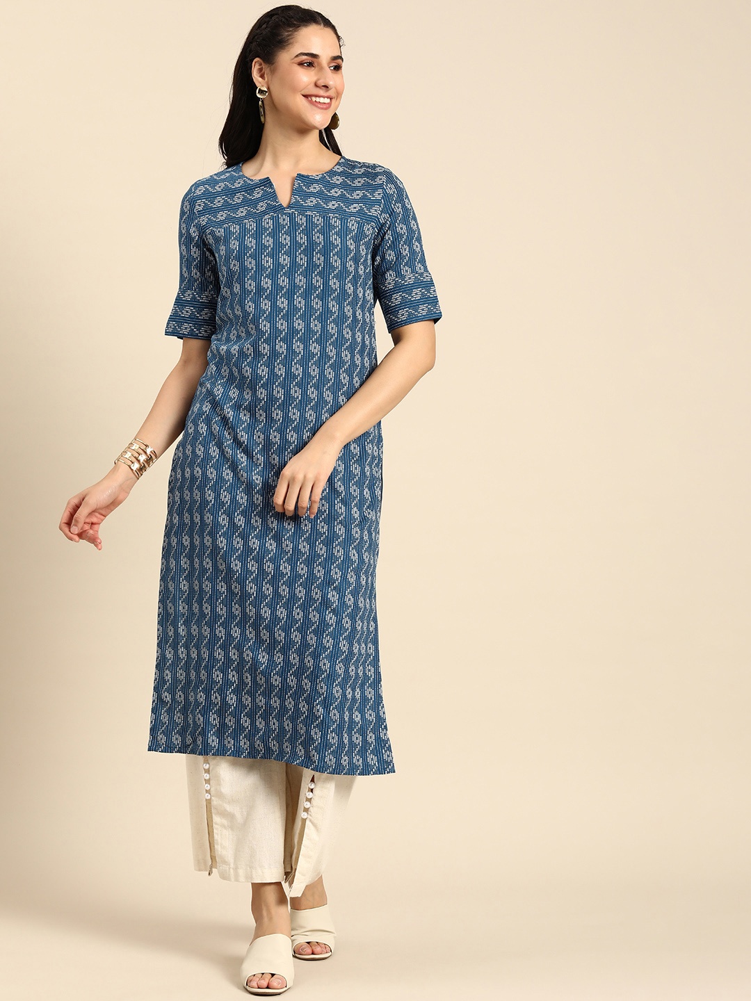 

Anouk Geometric Printed Kurta, Blue