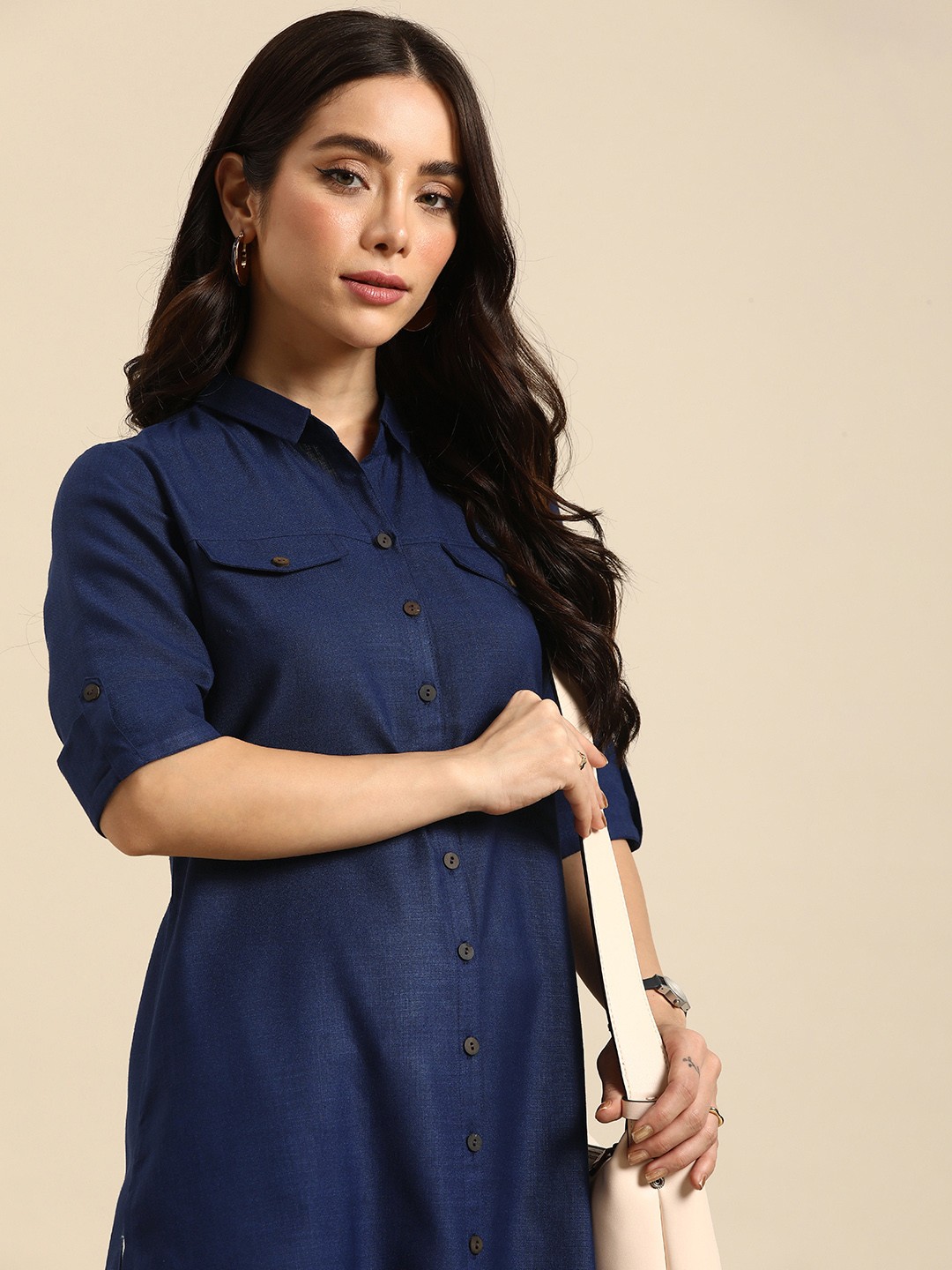 

Anouk Women Solid Shirt Collar Indigo Pathani Kurta, Navy blue