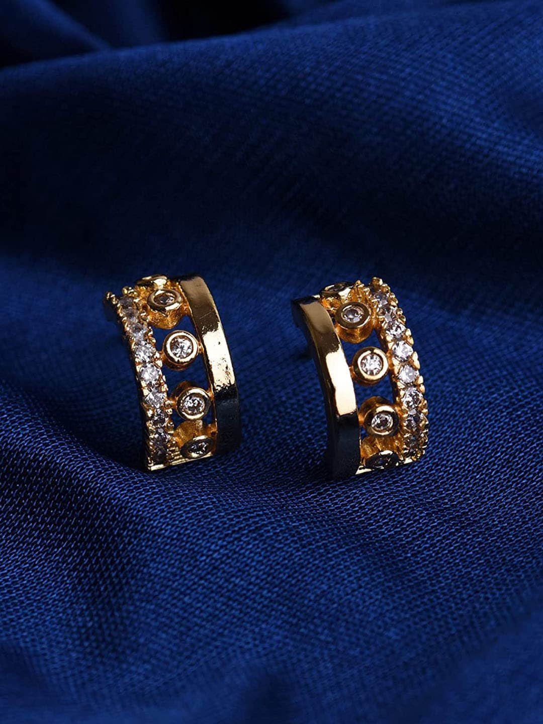 

DressBerry Gold-Plated Zircon Stoned Circular Half Hoop Earrings