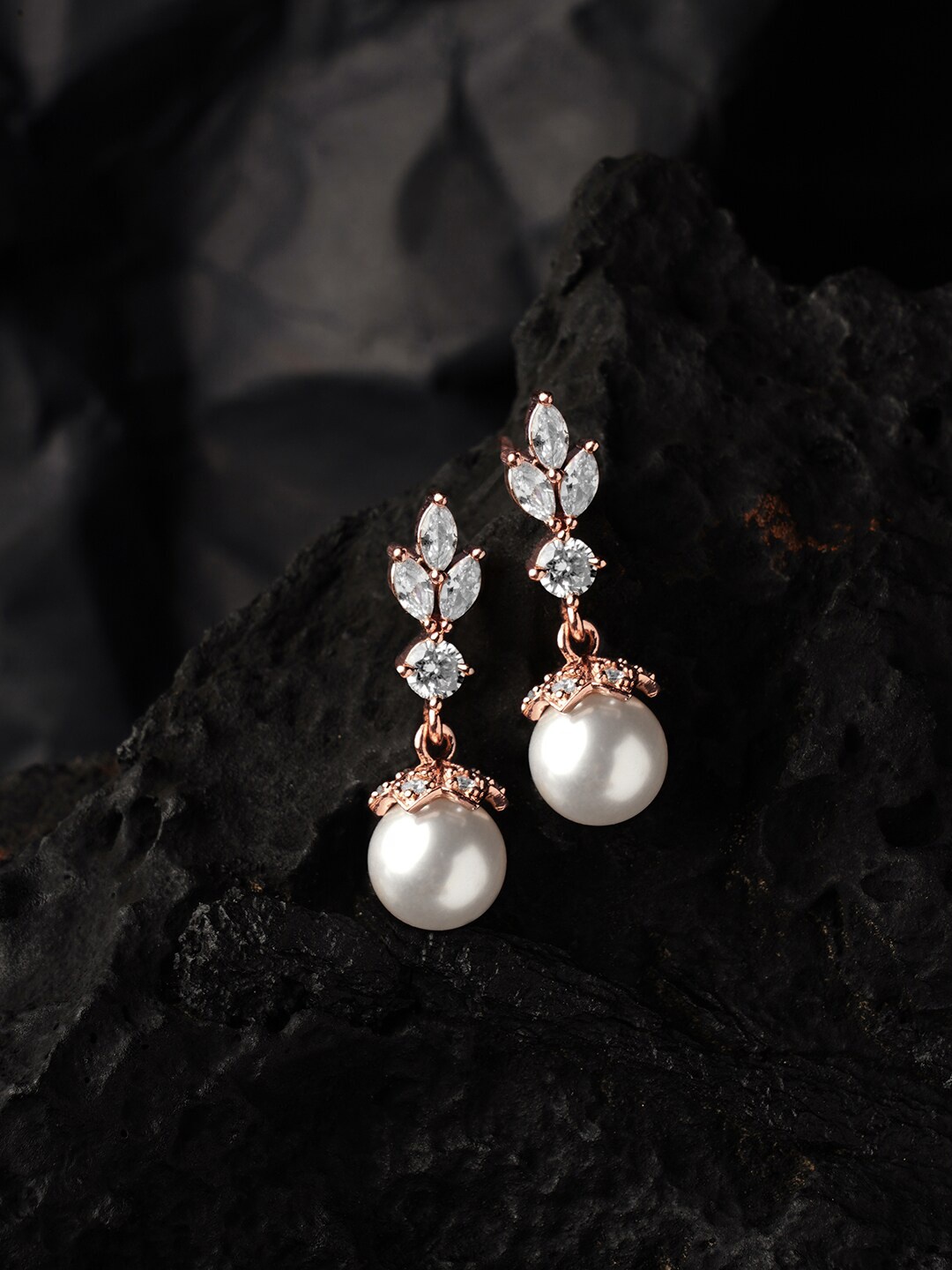 

DressBerry Rose Gold Plated Zircon Stoned Teardrop Drop Earrings