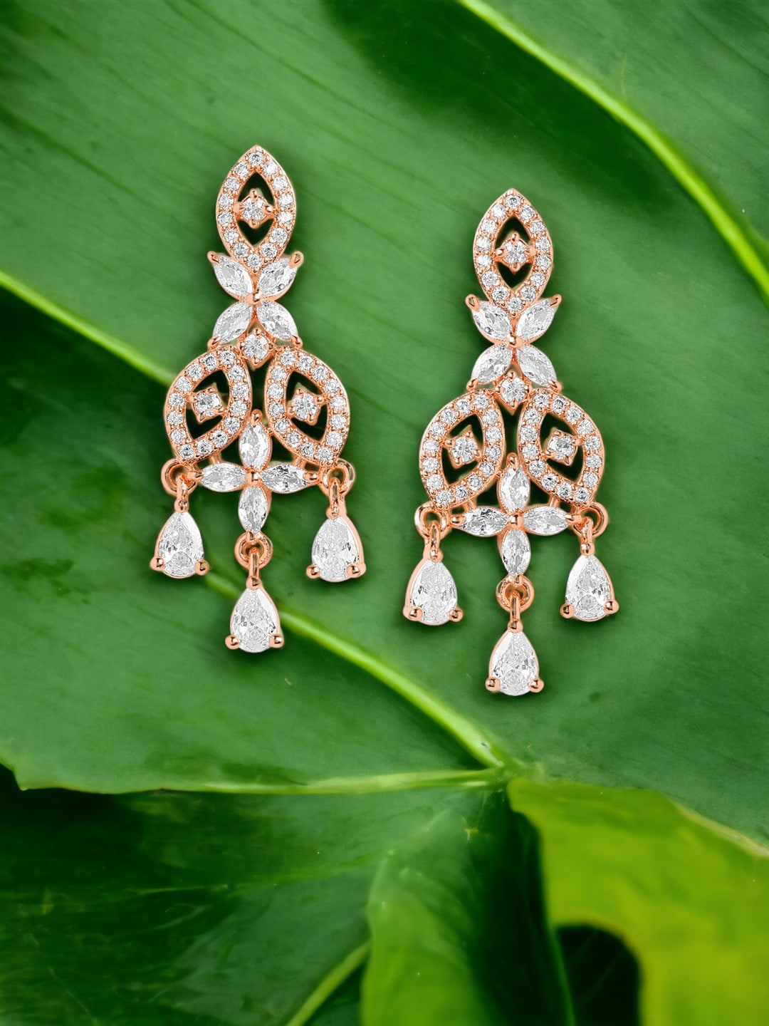 

DressBerry Rose Gold Plated Zircon Stoned Drop Earrings