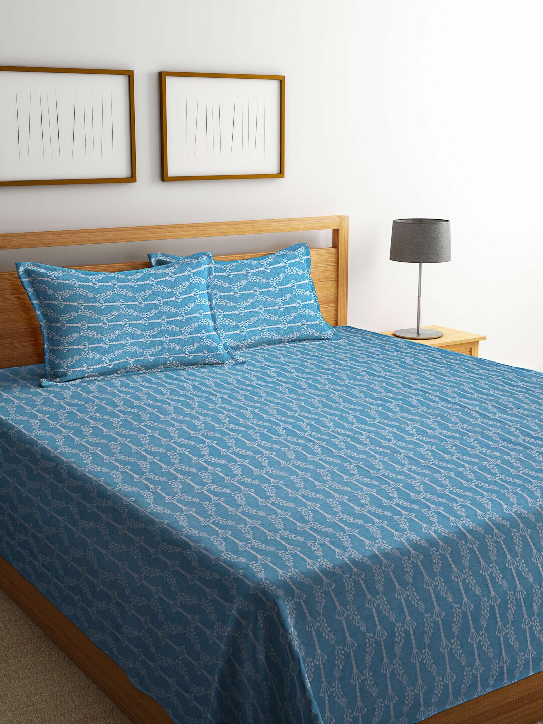

FABINALIV Blue & White Woven Design Pure Cotton Double King Bed Cover With 2 Pillow Covers