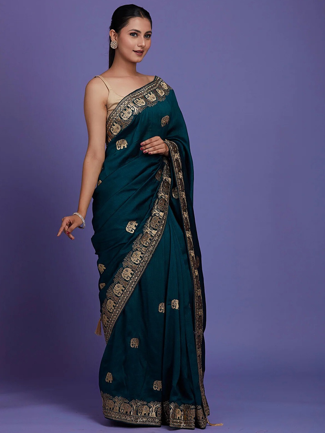 

VILLAGIUS Ethnic Motifs Embroidered Pure Silk Mysore Silk Saree, Teal