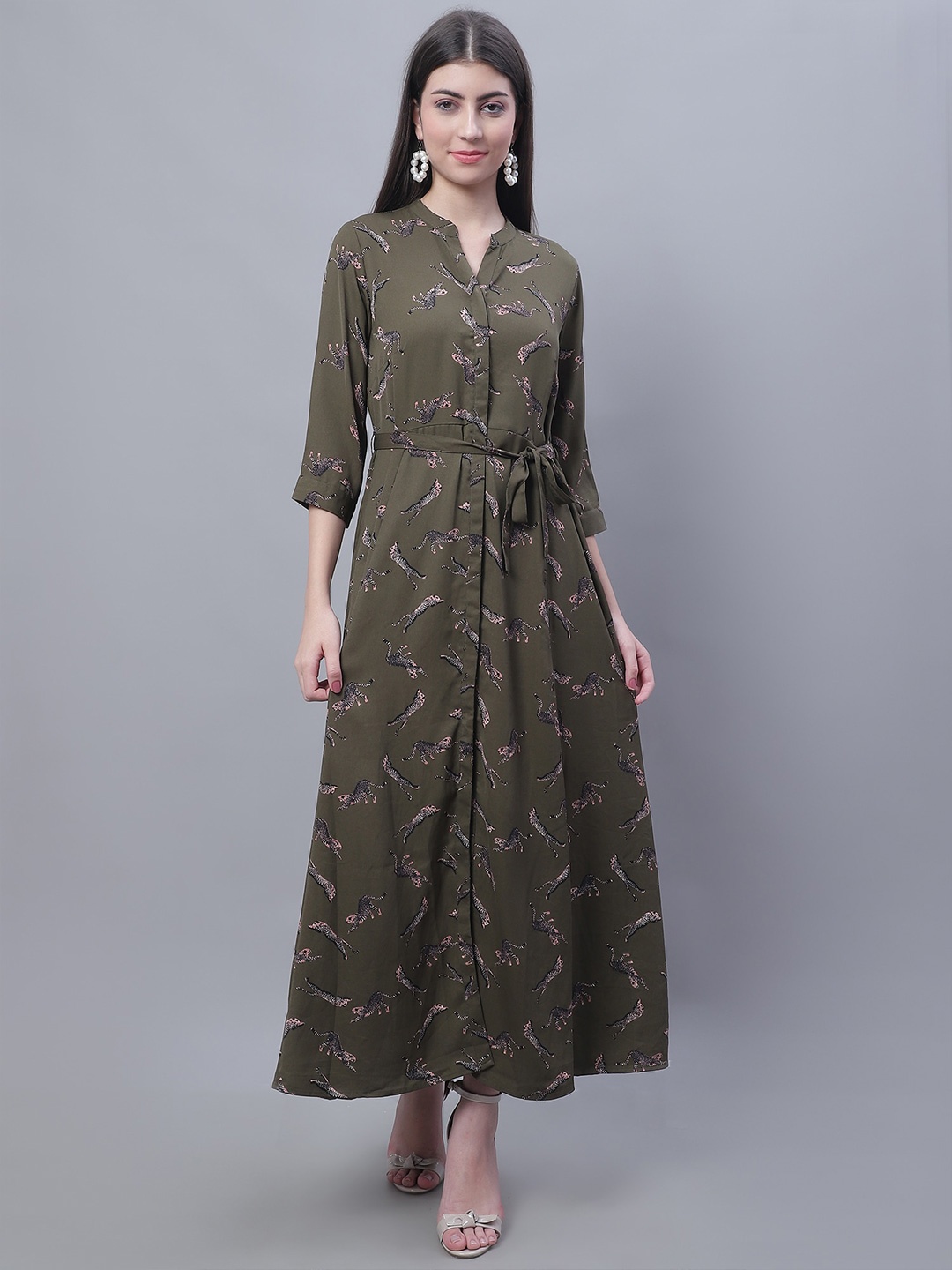 

Cantabil Conversational Printed Shirt Maxi Dress With Belt, Green