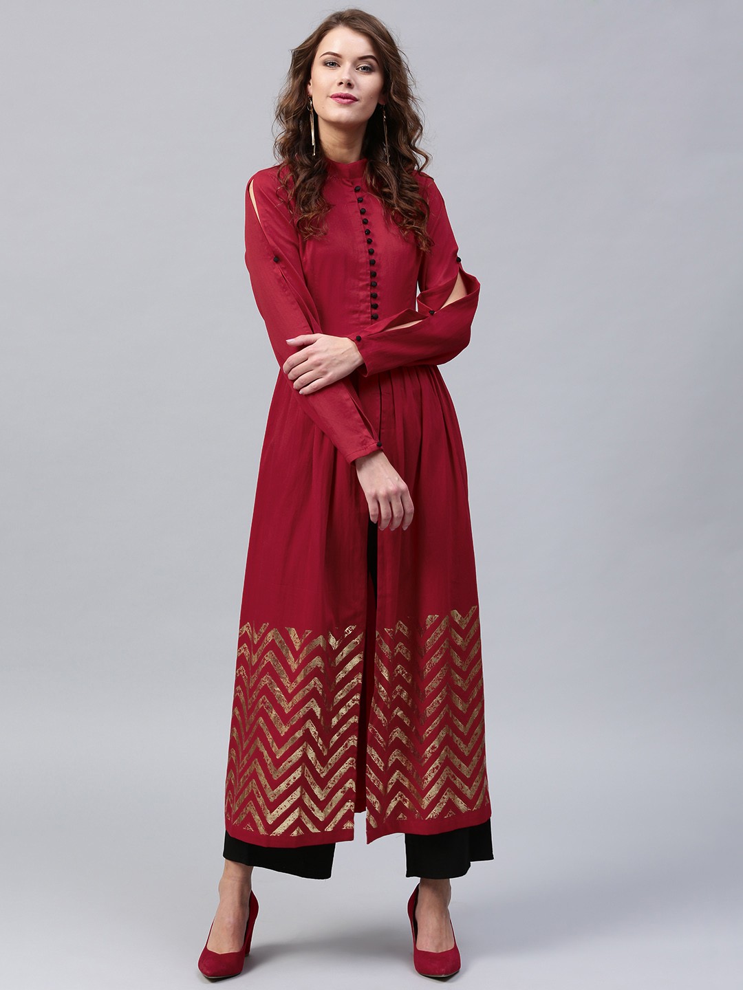 

SASSAFRAS Women Red Solid High Slit A-Line Kurta