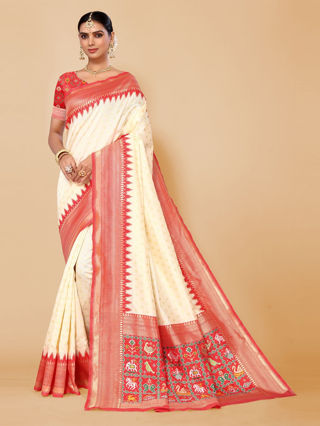 

AA-HA!! Floral Woven Design Zari Pure Silk Patola Saree, Off white