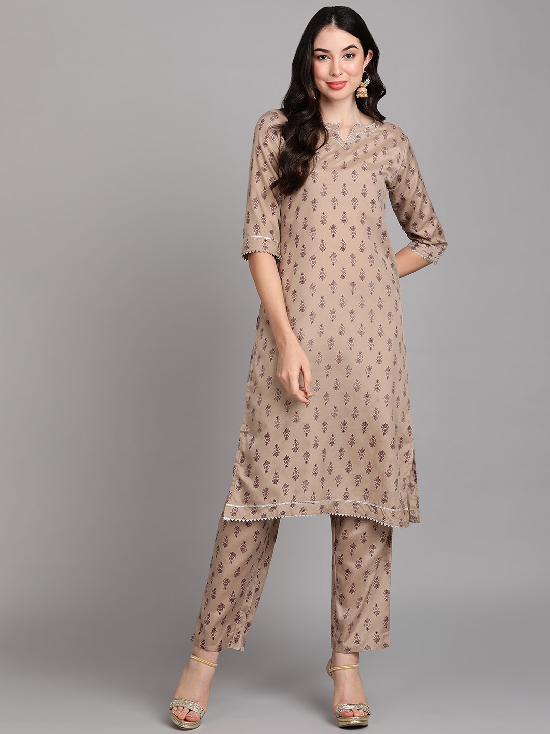 

V TRADITION Floral Printed Notched Neck Gotta Patti Kurta, Beige