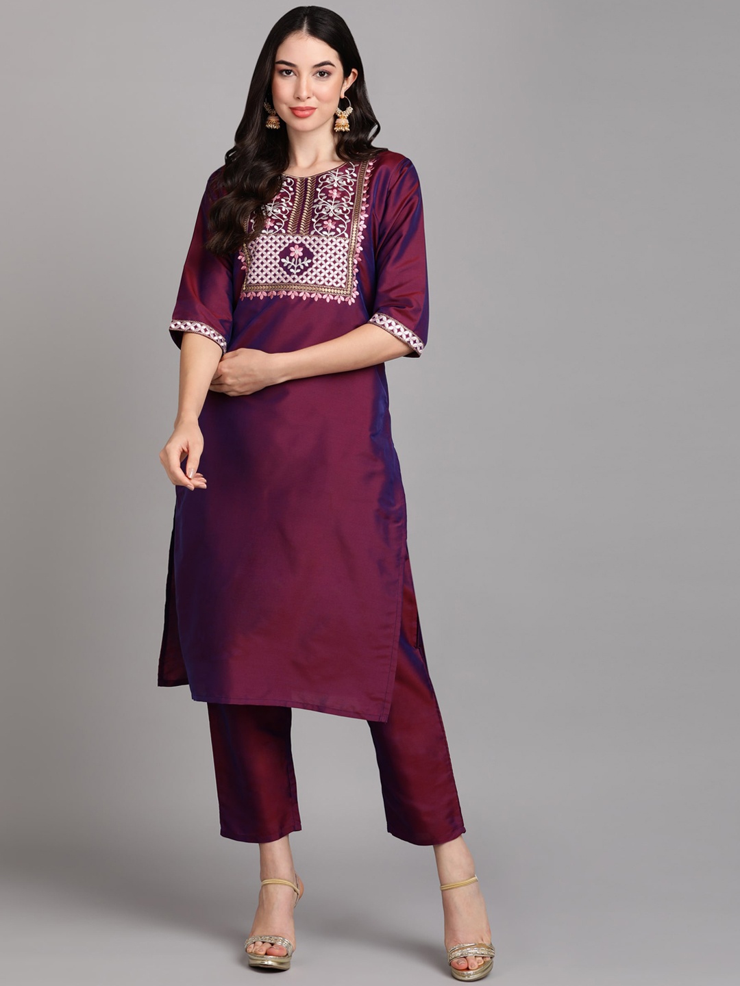 

V TRADITION Ethnic Motif Yoke Design Thread Work Kurta, Purple
