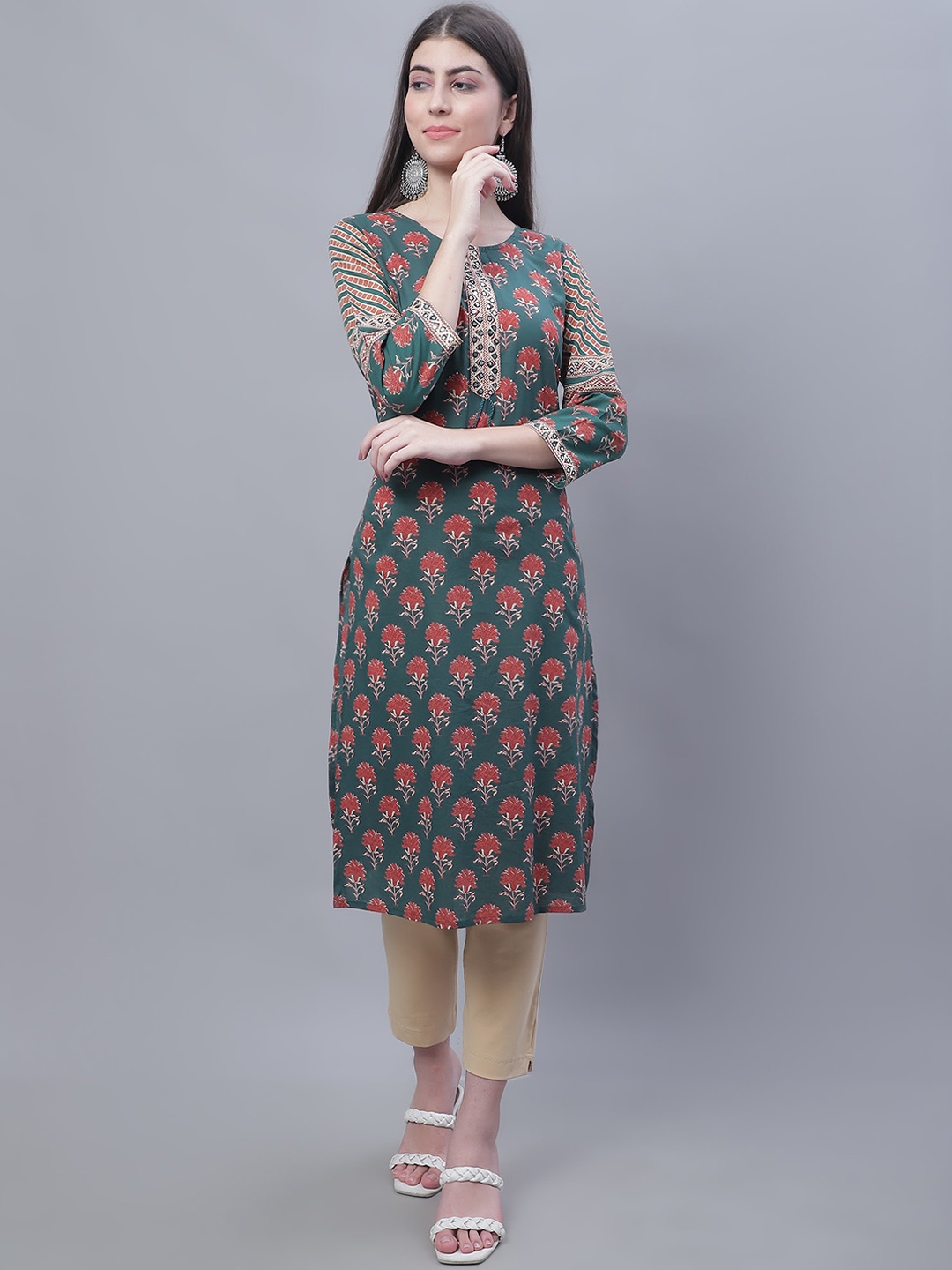 

Cantabil Floral Printed Sequinned Kurta, Teal