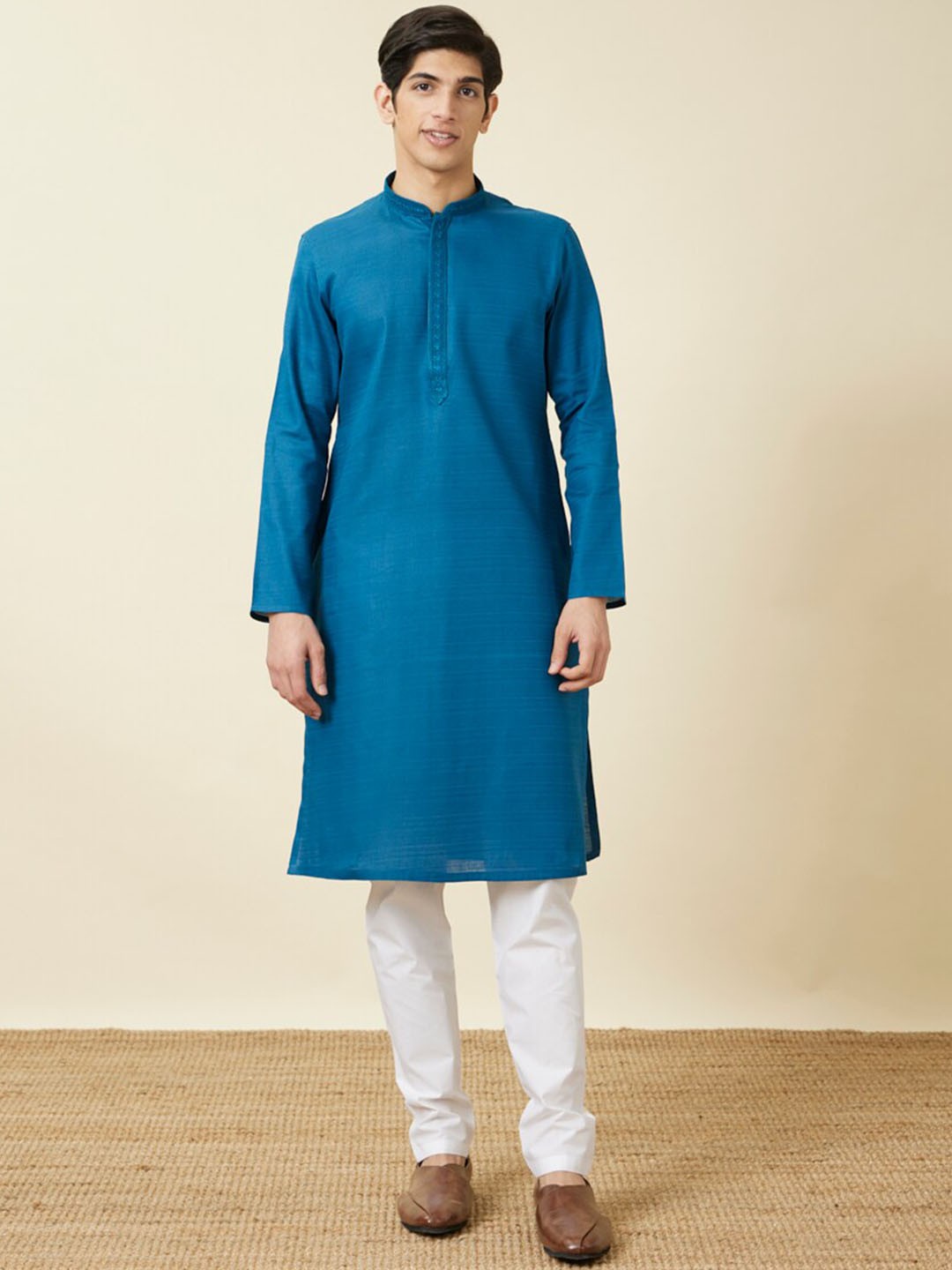 

Manyavar Mandarin Collar Pure Cotton Kurta With Pyjamas, Blue